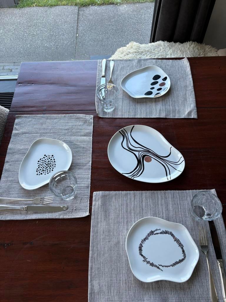 Mooie set servies wit merk Aida borden, Huis en Inrichting, Keuken | Servies, Ophalen of Verzenden, Zo goed als nieuw, Bord(en)