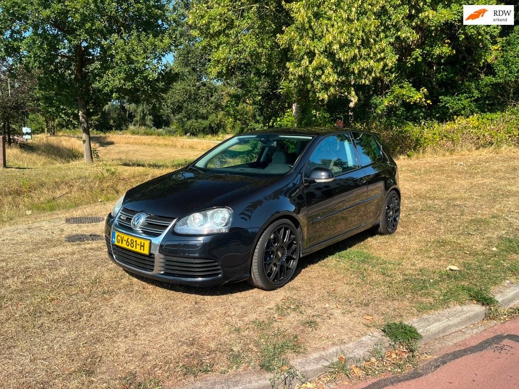 Volkswagen Golf VW Golf R32 4 Motion Handgeschakeld, Dealer onderhouden, Gebruikt, 3189 cc, Zwart