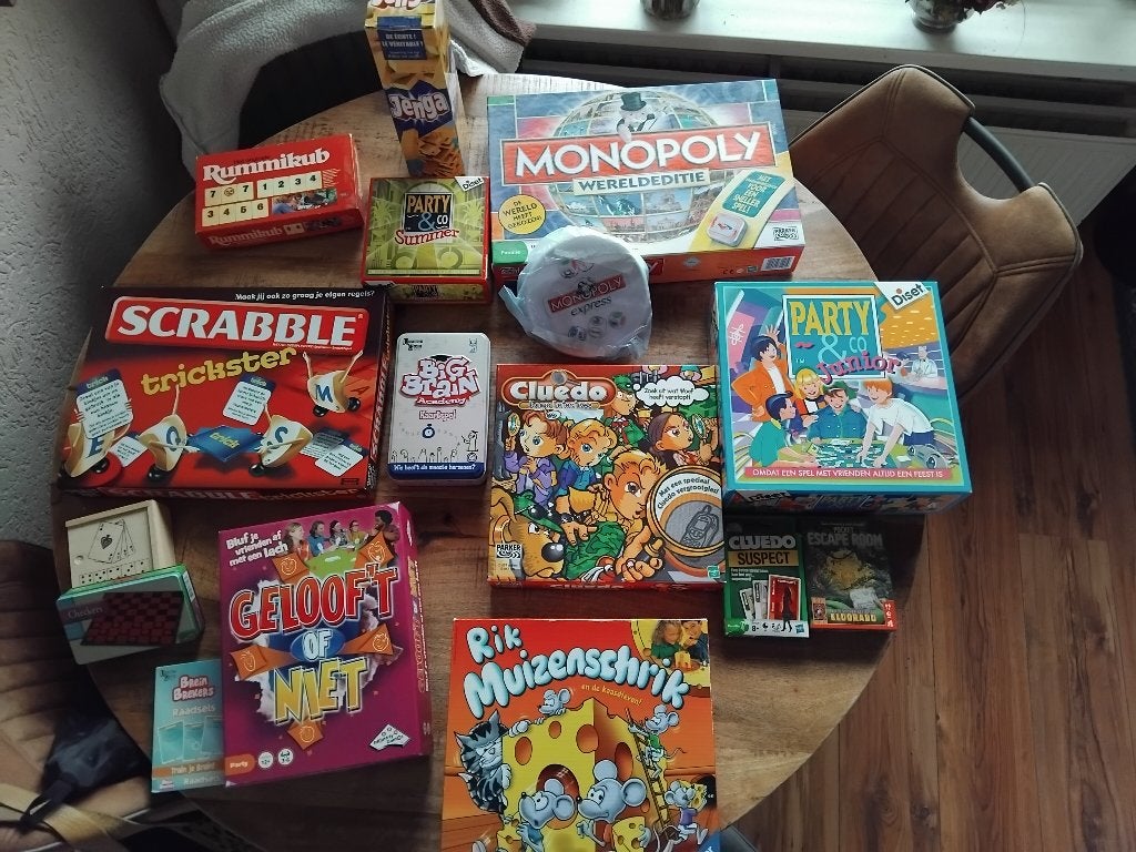 Bordspellen zo goed als nieuw, Vijf spelers of meer, Ophalen, Zo goed als nieuw, Reisspel
