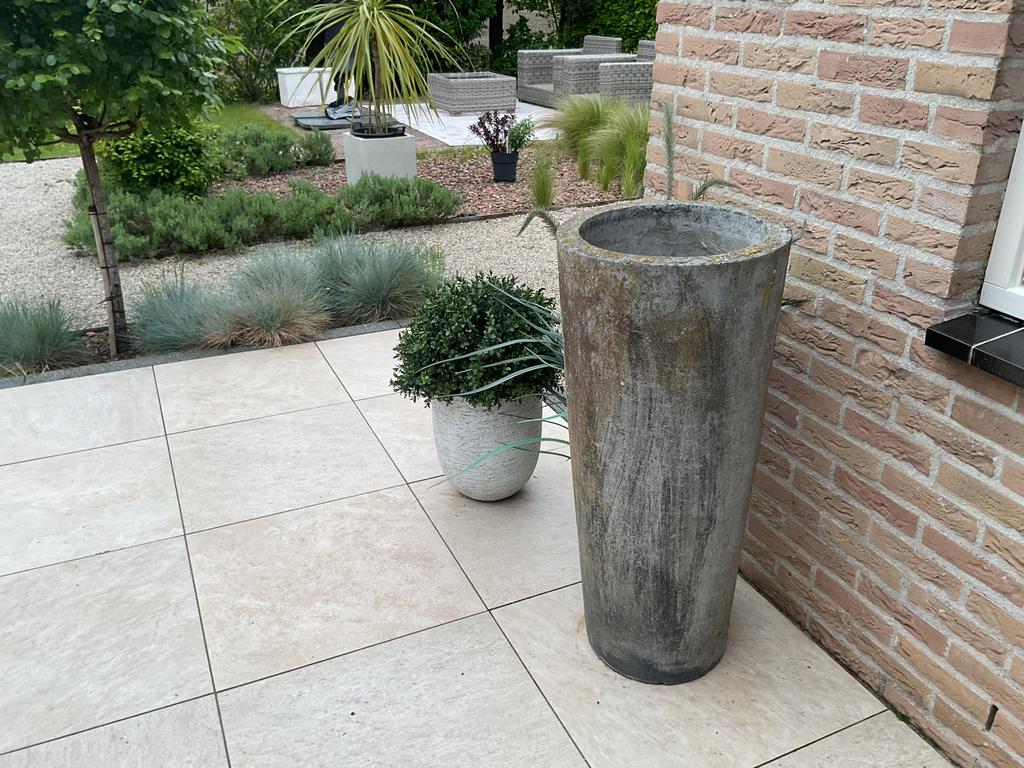 Hoge bloempot 90cm, Tuin en Terras, Ophalen, Zo goed als nieuw, Rond, Steen