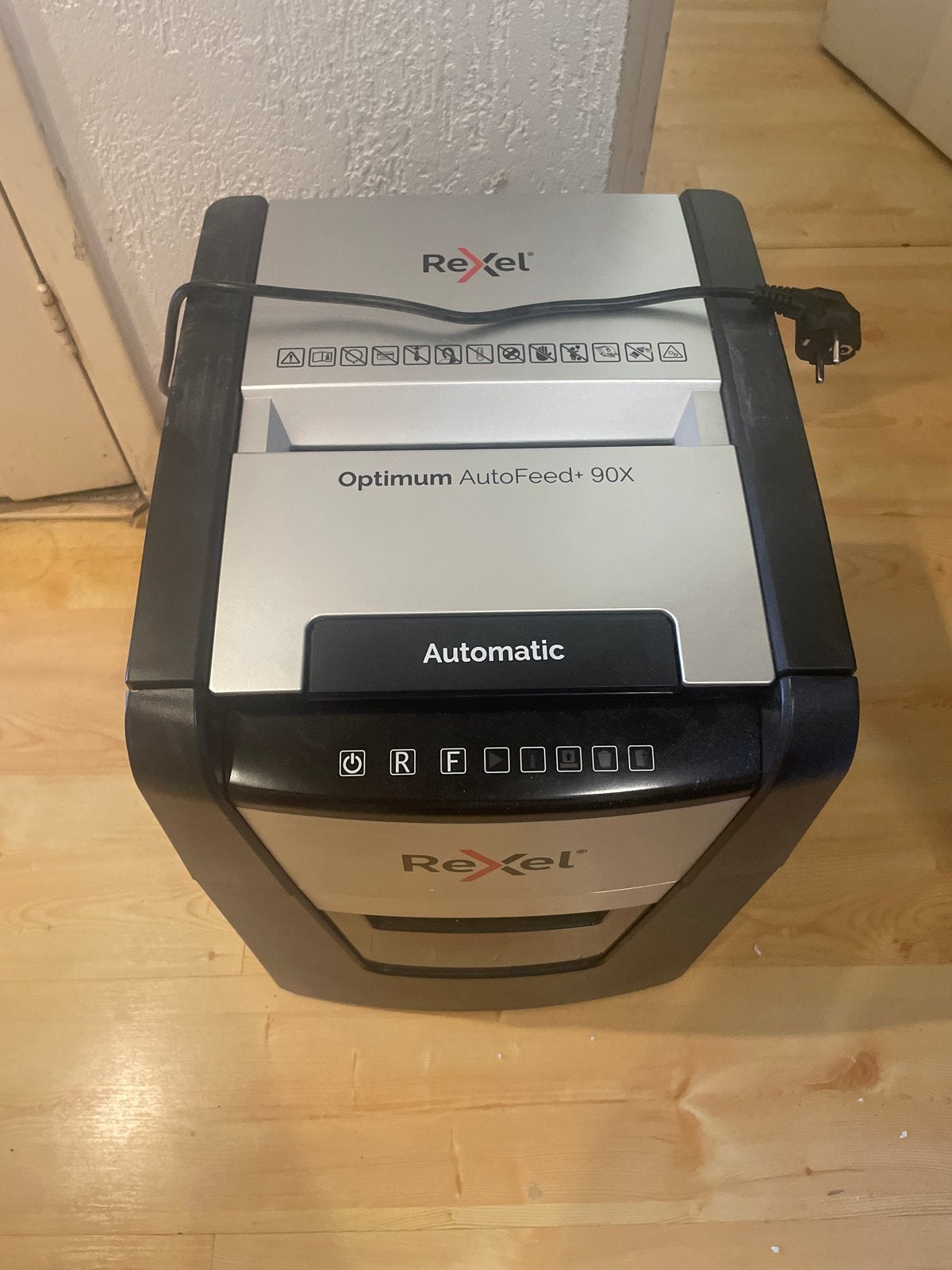 Rexel Optimum AutoFeed+ 90X papiervernietiger, Ophalen, Zo goed als nieuw, Overige typen