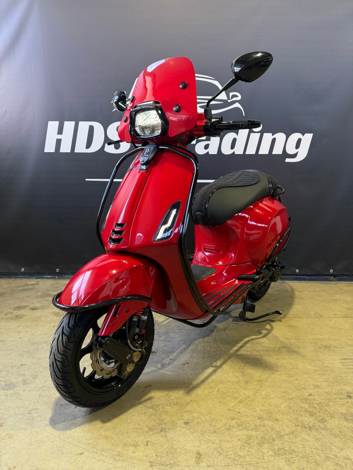 Vespa Sprint 2017 Brom 80cc 4v Rosso Mugello Brembo Akra, Ophalen, Overige modellen, Maximaal 45 km/u, Zo goed als nieuw