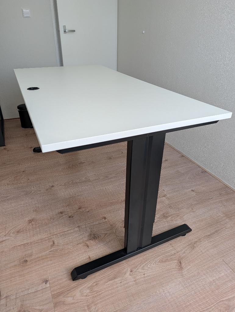 Kantoorbureau – Hoogteverstelbaar 160x80, Ophalen, Gebruikt, Computerbureau, Wit