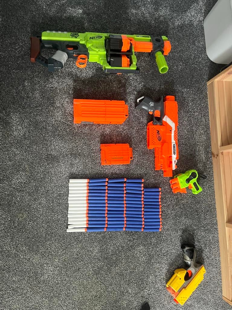 Grote Nerf Blaster Collectie met Accessoires en Darts, Ophalen, Gebruikt