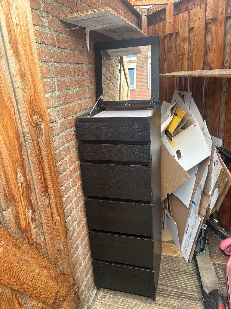 Malm spiegel kast