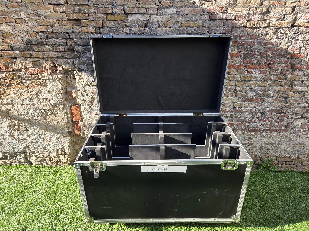 Flightcase (Showtec sunstrips) - 66x108x63cm, Muziek en Instrumenten, Ophalen, Gebruikt, Licht