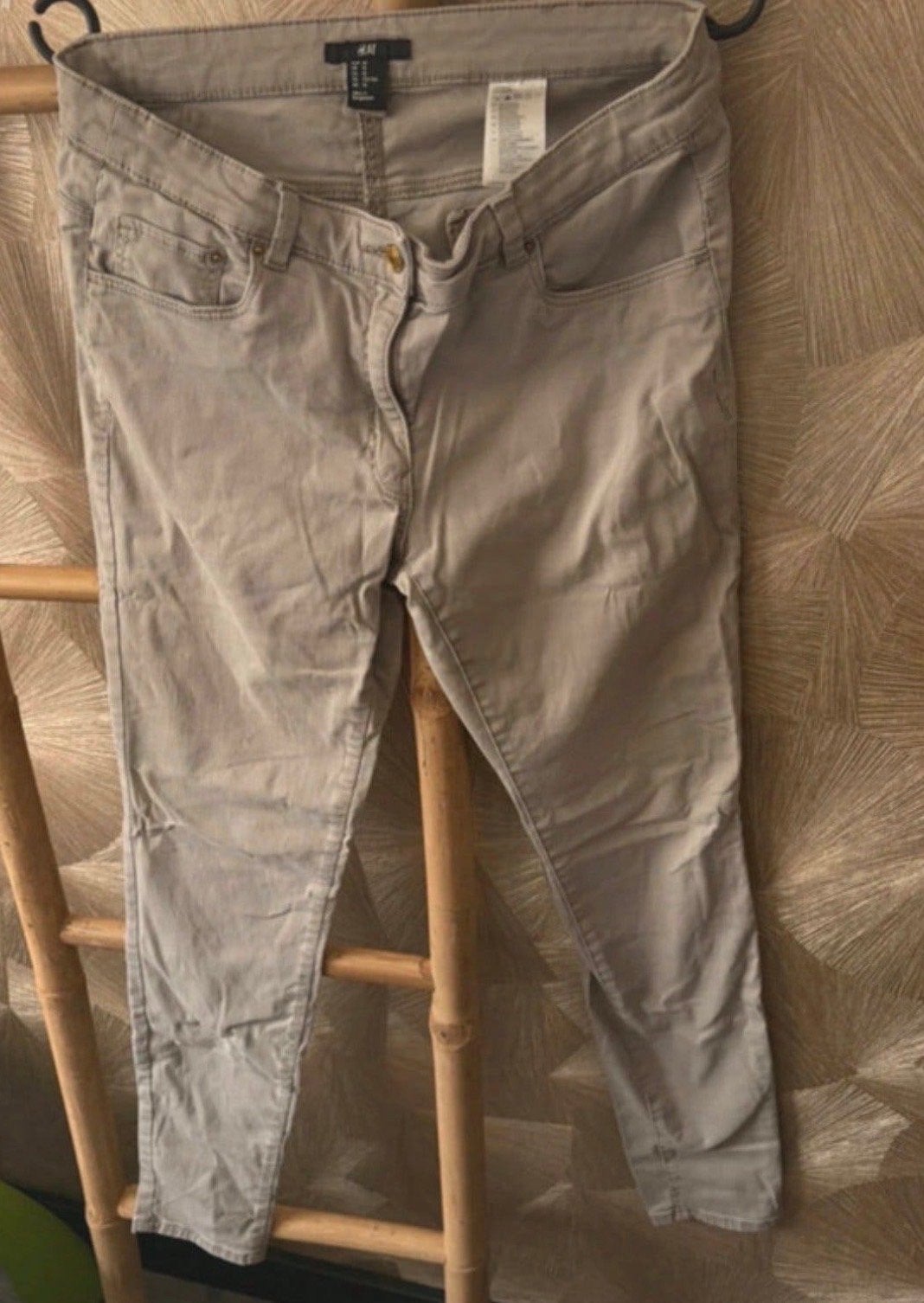 H&M Dames Broek Maat 40 - Beige, Ophalen of Verzenden, Gedragen, Maat 38/40 (M), Beige