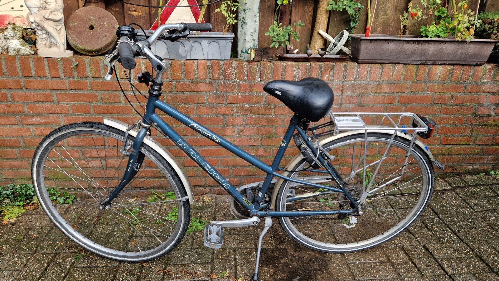 raleigh damesfiets, Fietsen en Brommers, Fietsen | Dames | Damesfietsen, Ophalen, Gebruikt, Overige merken, Versnellingen