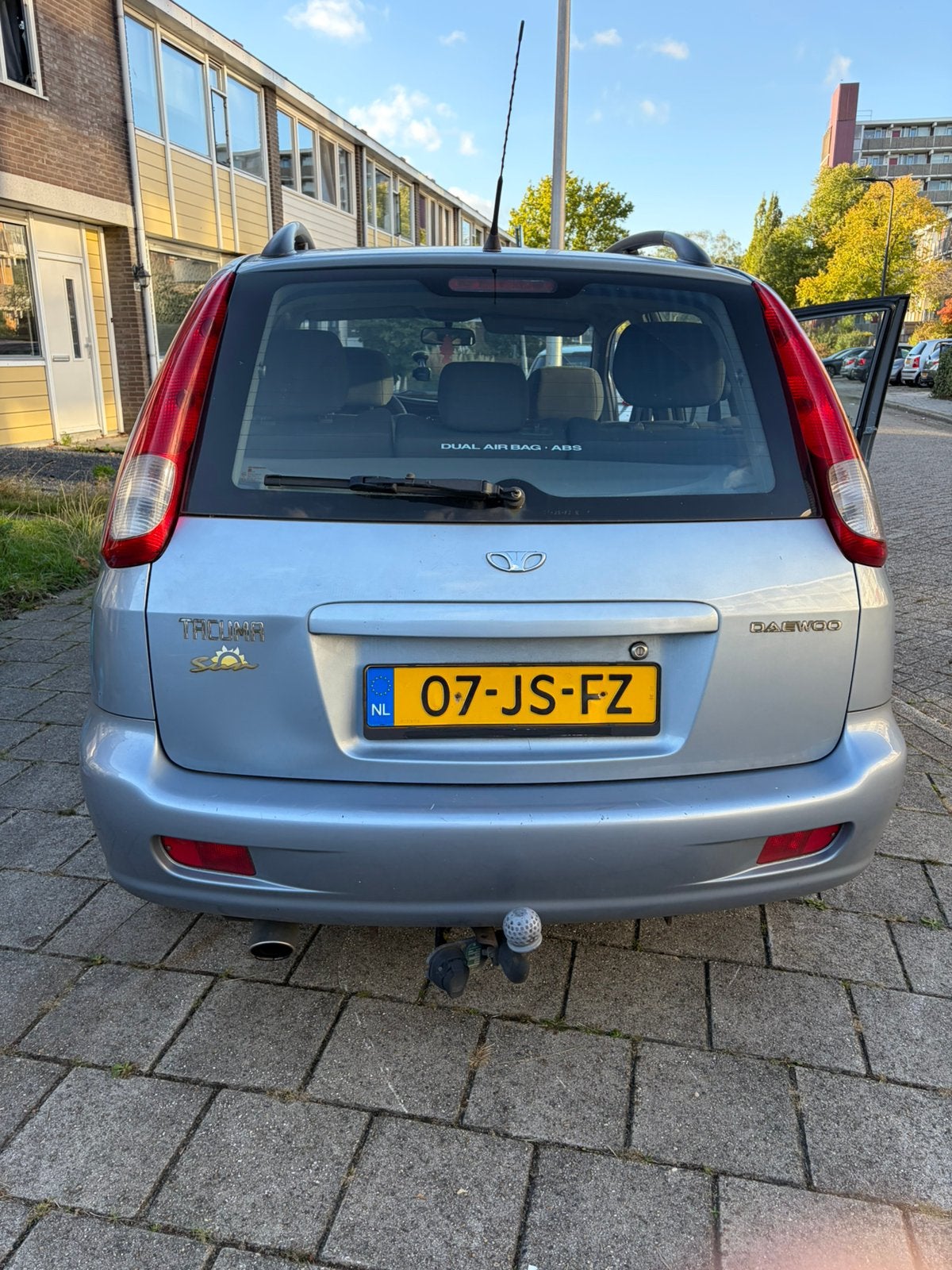 Daewoo Tacuma 1.6 2002 Grijs, Auto's, Voorwielaandrijving, Stof, Origineel Nederlands, Handgeschakeld