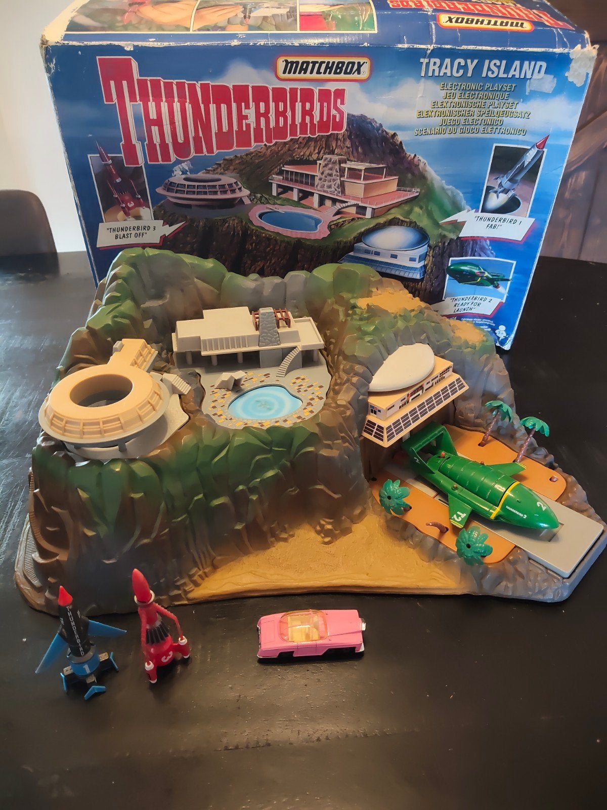 Matchbox Thunderbirds Tracy Island (niet compleet), Verzamelen, Transformers, G1, Ophalen of Verzenden, Gebruikt