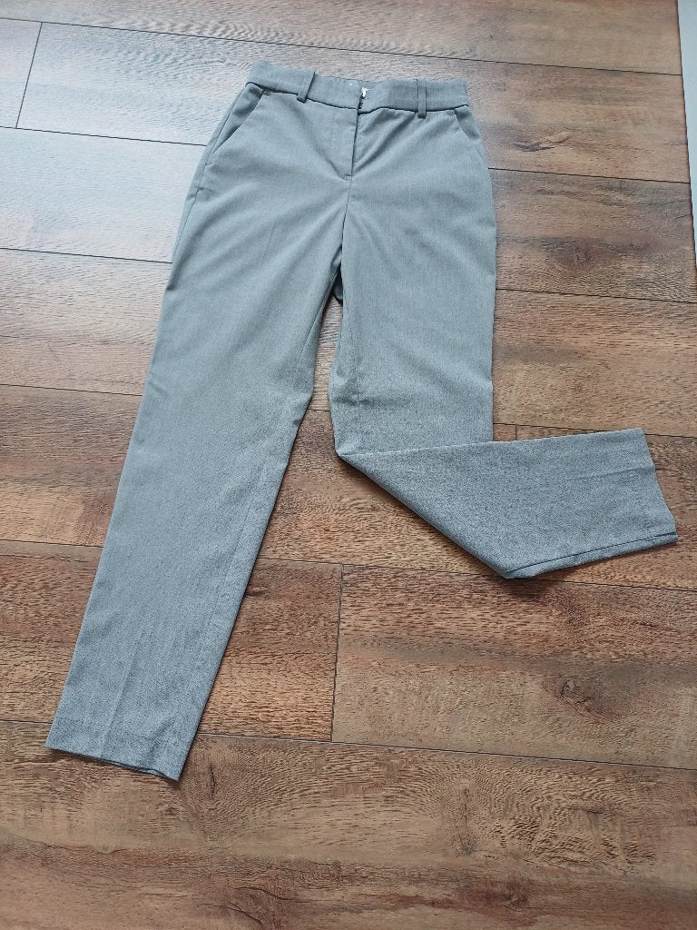 leuke grijze H&M broek 34, Nieuw, Ophalen of Verzenden, Maat 34 (XS) of kleiner, Grijs