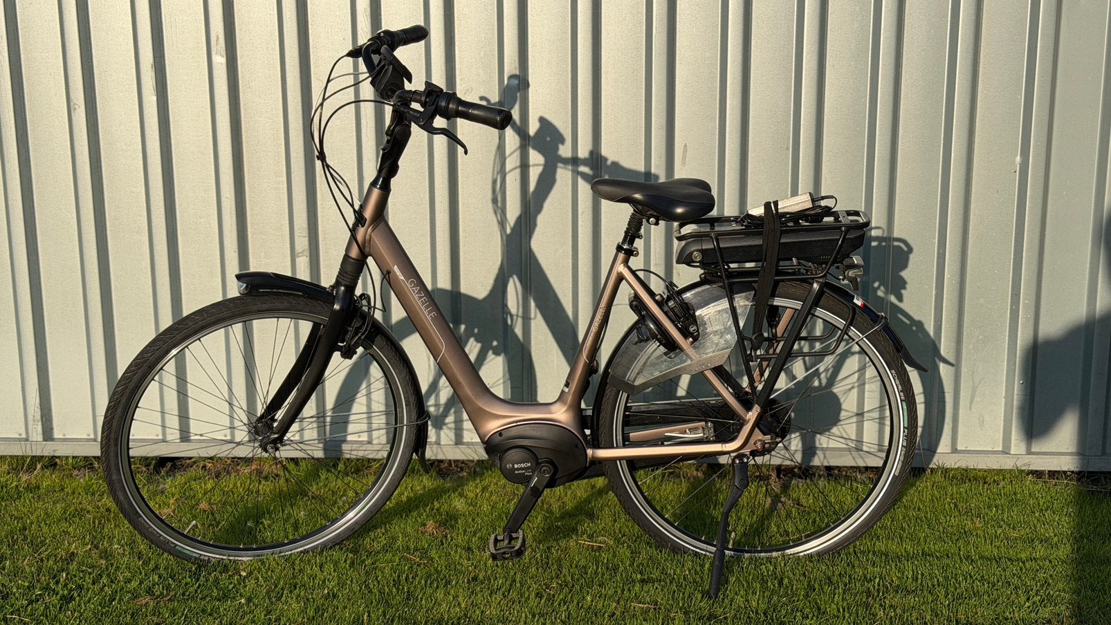 Gazelle oranje c8 / als nieuw / 1600 km, Ophalen, Minder dan 10 versnellingen, 53 tot 56 cm, Zo goed als nieuw