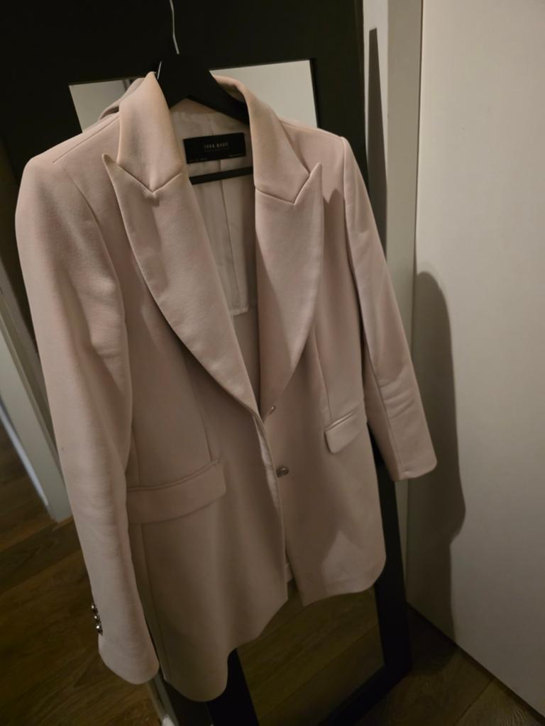 Zachtroze jas/blazer - Maat L - Zo goed als nieuw, Maat 38/40 (M), Ophalen of Verzenden, Zo goed als nieuw, Jasje