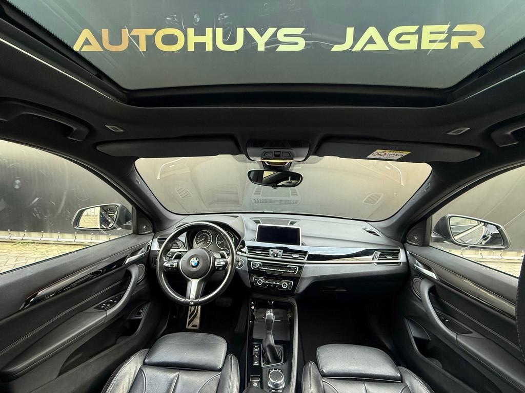 BMW X1 XDrive20i High Executive M-Pakket Pano Leer h&k h&u, Auto's, BMW, 1998 cc, Gebruikt, 2000 kg, Automatische klimaatregeling