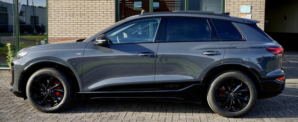 Audi Q6 e-tron S edition performance 100 kWh SOH 100%|Nardo, Auto's, Audi, Automaat, Gebruikt, 100 kWh, Parkeerassistent