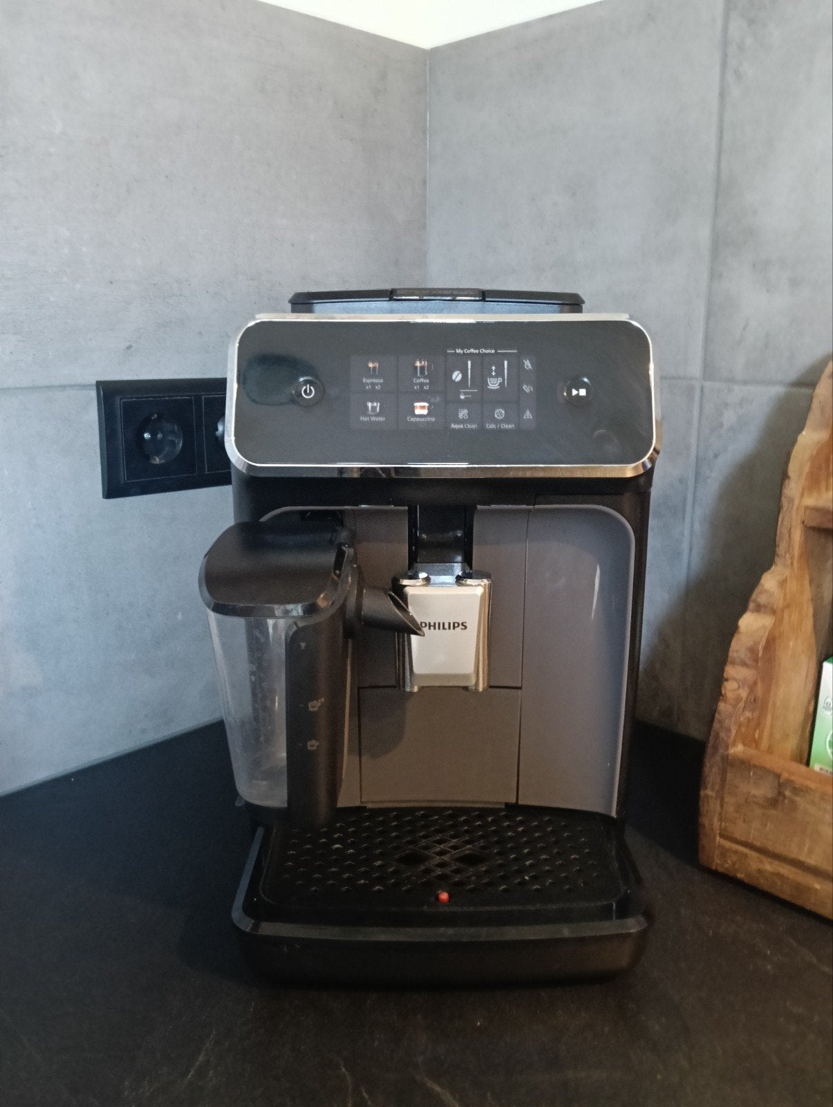 Philips latego 2300 Serie, Witgoed en Apparatuur, Koffiezetapparaten, Espresso apparaat, Zo goed als nieuw, 2 tot 4 kopjes, Afneembaar waterreservoir