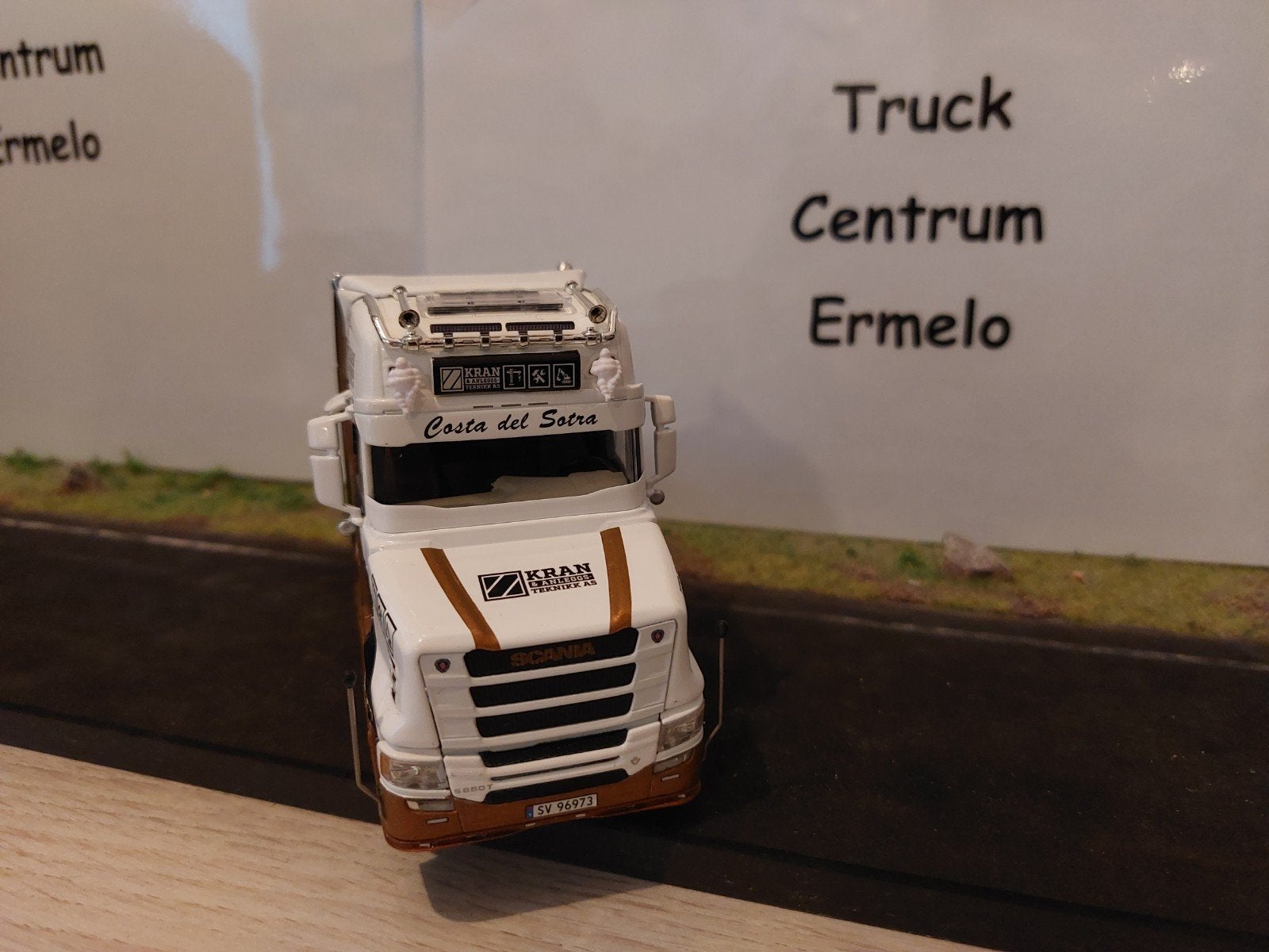 Kran & Anleggsteknikk; VLASTUIN TORPEDO 6X2 TAG AXLE
Verzend, Hobby en Vrije tijd, Modelauto's | 1:50, Ophalen of Verzenden, Nieuw