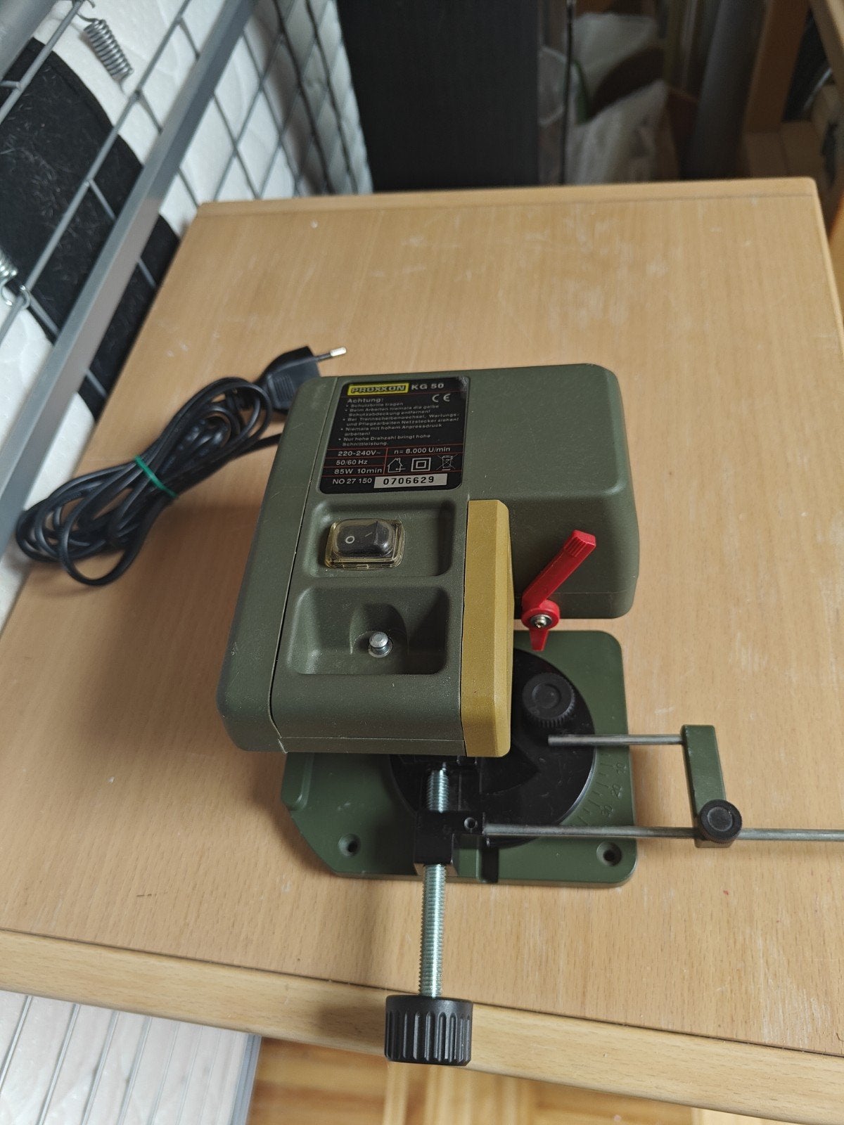 nieuwe Proxxon afkortzaag zie foto's verzendkosten koper, 70 mm of meer, Nieuw, Ophalen of Verzenden, Afkortzaag