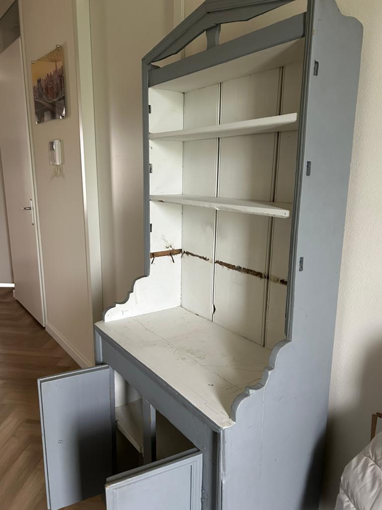 Buffetkast GRATIS, Huis en Inrichting, Kasten | Secretaires, Ophalen, Gebruikt