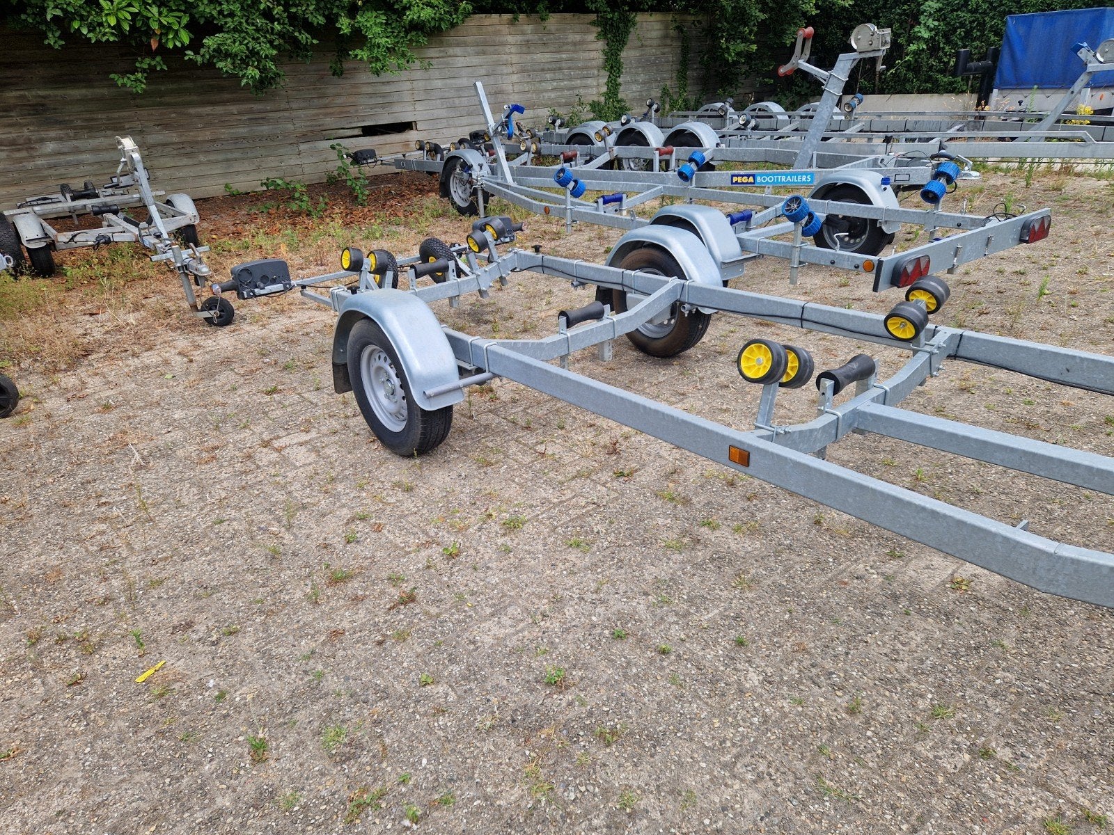Pega V 750/575 cm voor sportboot of sloepen  !!!, Minder dan 1500 kg, Overige typen, Minder dan 6 meter, Zo goed als nieuw