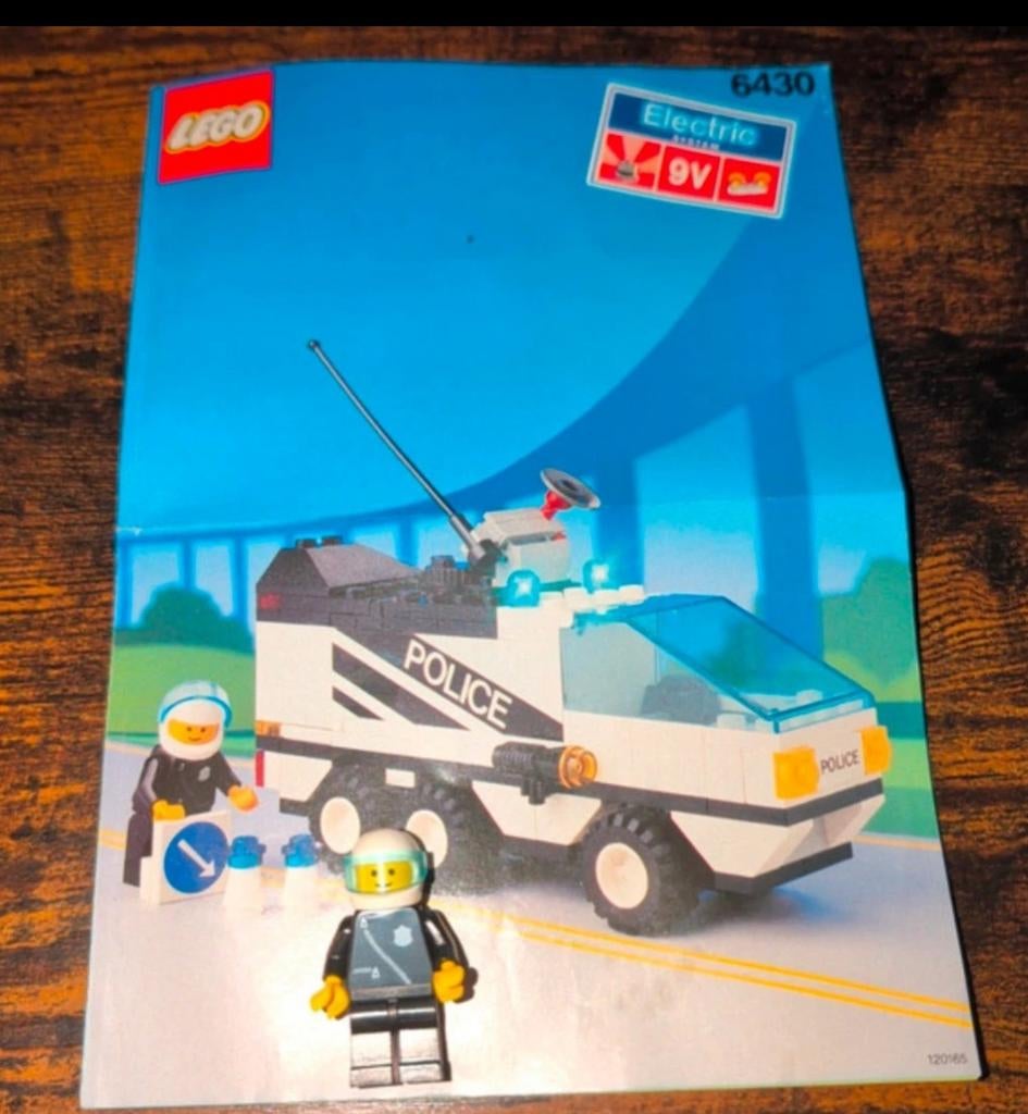 klassieke LEGO set 6430, ook wel bekend als de Night Patroll, Ophalen