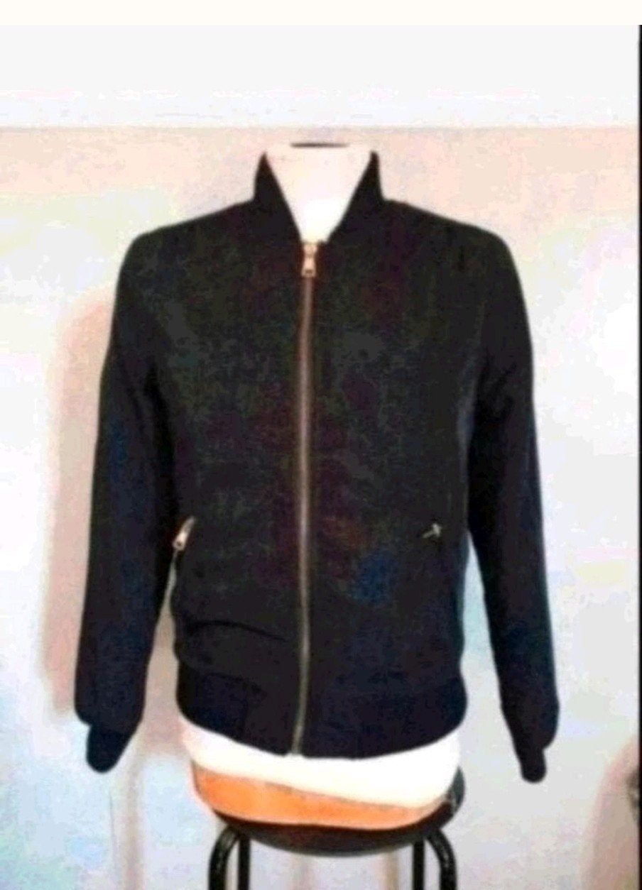 Bershka zwart jas, Zwart, Zo goed als nieuw, Maat 36 (S), Bershka