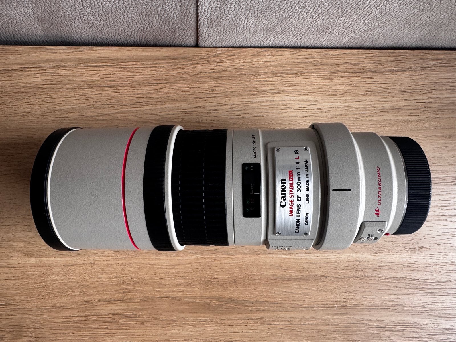 Canon EF 300mm f/4 L IS USM Telelens, Audio, Tv en Foto, Fotografie | Lenzen en Objectieven, Canon, Autofocus, Zo goed als nieuw