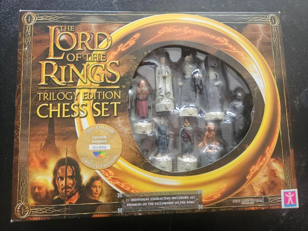 Lord of the Rings Trilogy Edition Schaakspel - Nieuwstaat!, Verzamelen, Lord of the Rings, Ophalen, Nieuw