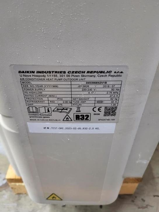 Daikin multisplits 6.8kw en 9kw refurbished/ nieuw. R32, Ophalen of Verzenden, Zo goed als nieuw
