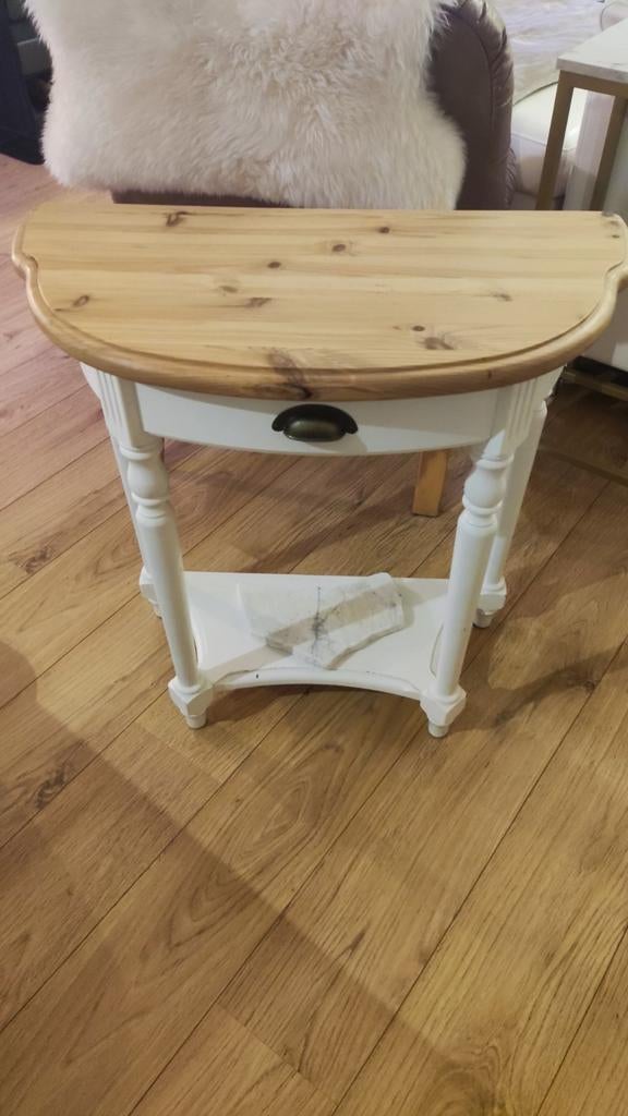 Landelijk grenen bijzettafel, Huis en Inrichting, Tafels | Bijzettafels, 45 tot 60 cm, Minder dan 55 cm, Gebruikt, Ophalen of Verzenden