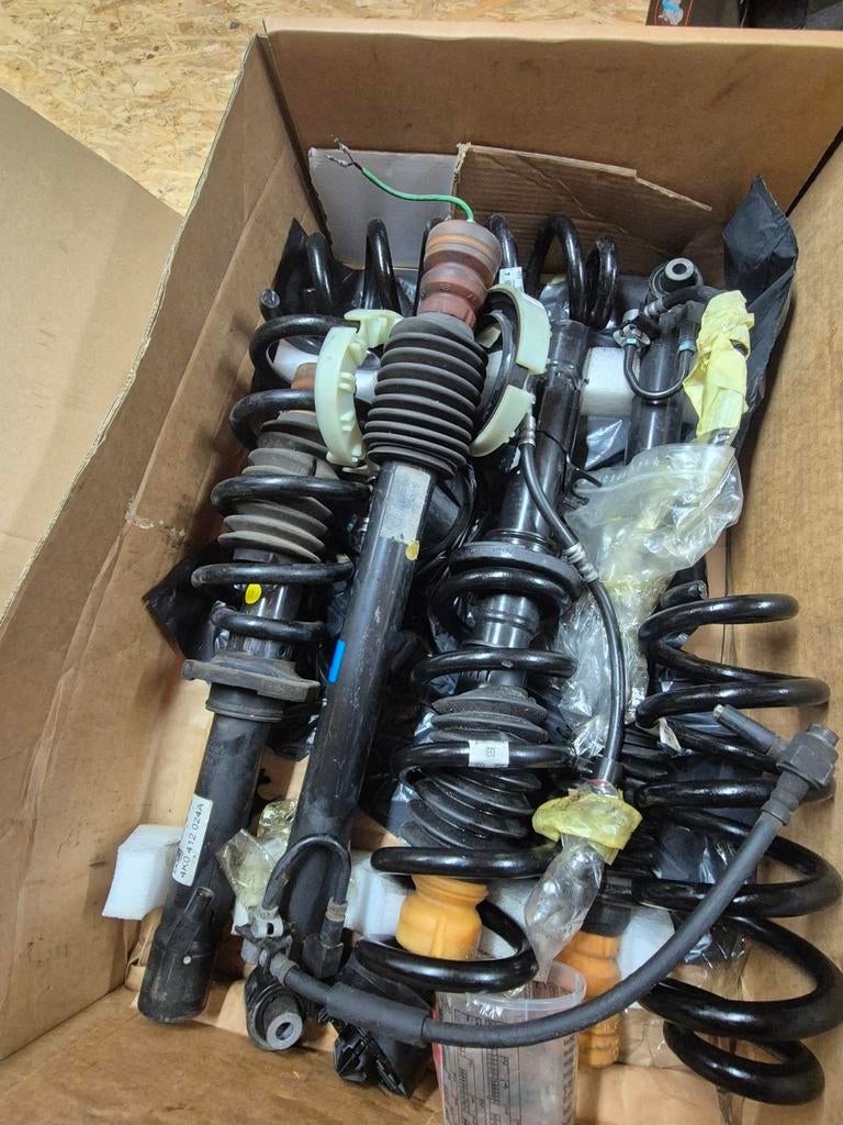 Schokbreker set audi rs6 drc c8 2019-2025, Auto-onderdelen, Ophanging en Onderstel, Ophalen of Verzenden, Nieuw, Audi