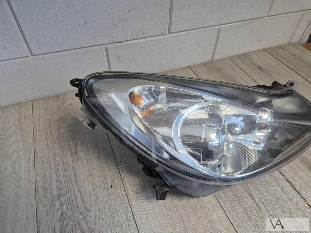 Opel Corsa D 2006 - 2010 koplamp rechts met AFL bochtlicht, Auto-onderdelen, Verlichting, Gebruikt, -, -, Opel