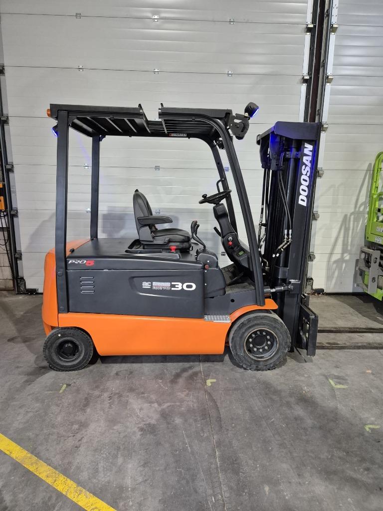 Doosan B30X-5- heftruck elektrisch - triplex - vrije heffing, Ophalen, Doosan, Heftruck, Elektrisch