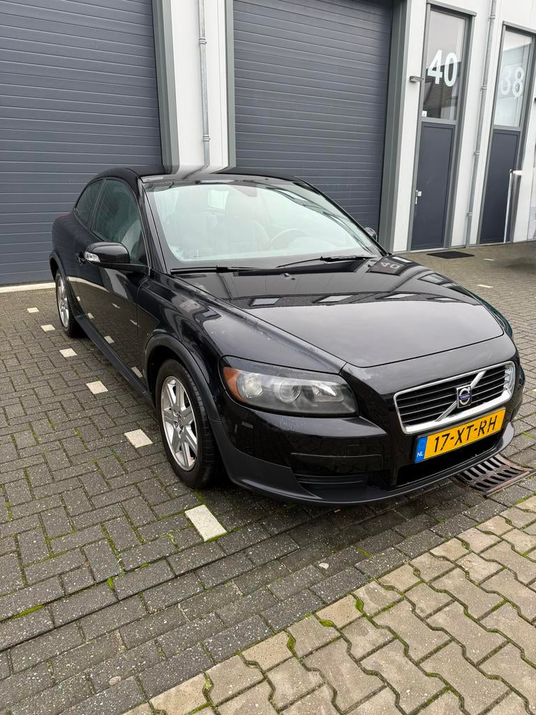 Volvo C30 1.6 D airco NIEUWE APK 2027 RIJKLAAR!, Voorwielaandrijving, Stof, Zwart, 4 cilinders