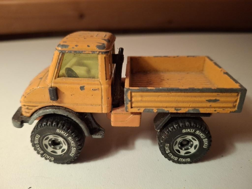 1:50 SIKU Unimog bakwagen, Hobby en Vrije tijd, Modelauto's | 1:50, Ophalen of Verzenden, Gebruikt, Bus of Vrachtwagen, SIKU