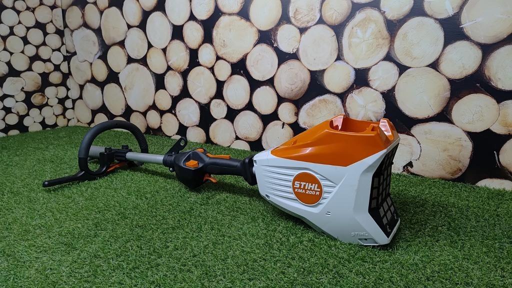 ZEER NETTE Stihl KMA 200 R Accu Combimotor - BODY, Ophalen of Verzenden, Zo goed als nieuw, Overige soorten, STIHL
