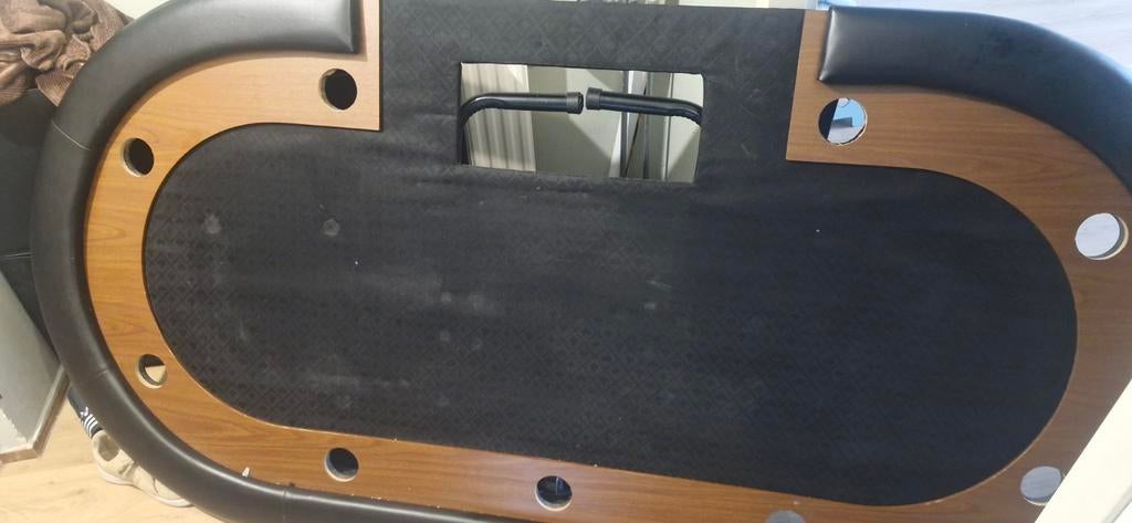 Pokertafel, Ophalen, Minder dan 60 watt, Front, Rear of Stereo speakers, Overige merken