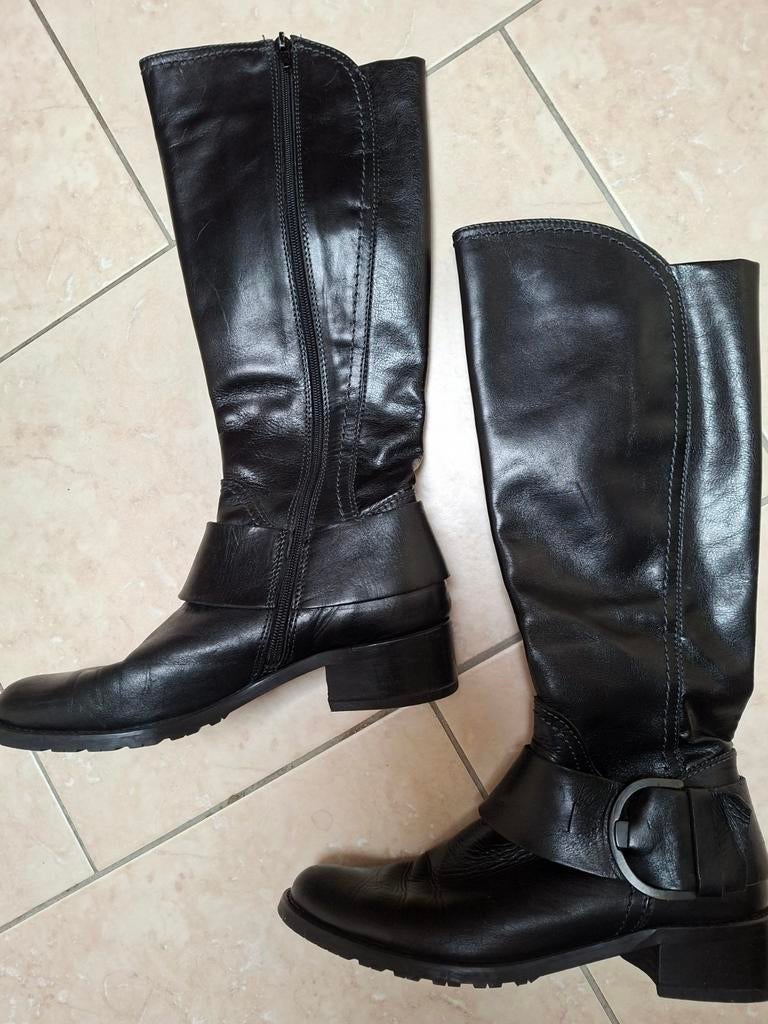 Mooie zwarte leren laarzen van Lamica maat 38, Kleding | Dames, Schoenen, Hoge laarzen, Zwart, Lamica, Ophalen of Verzenden