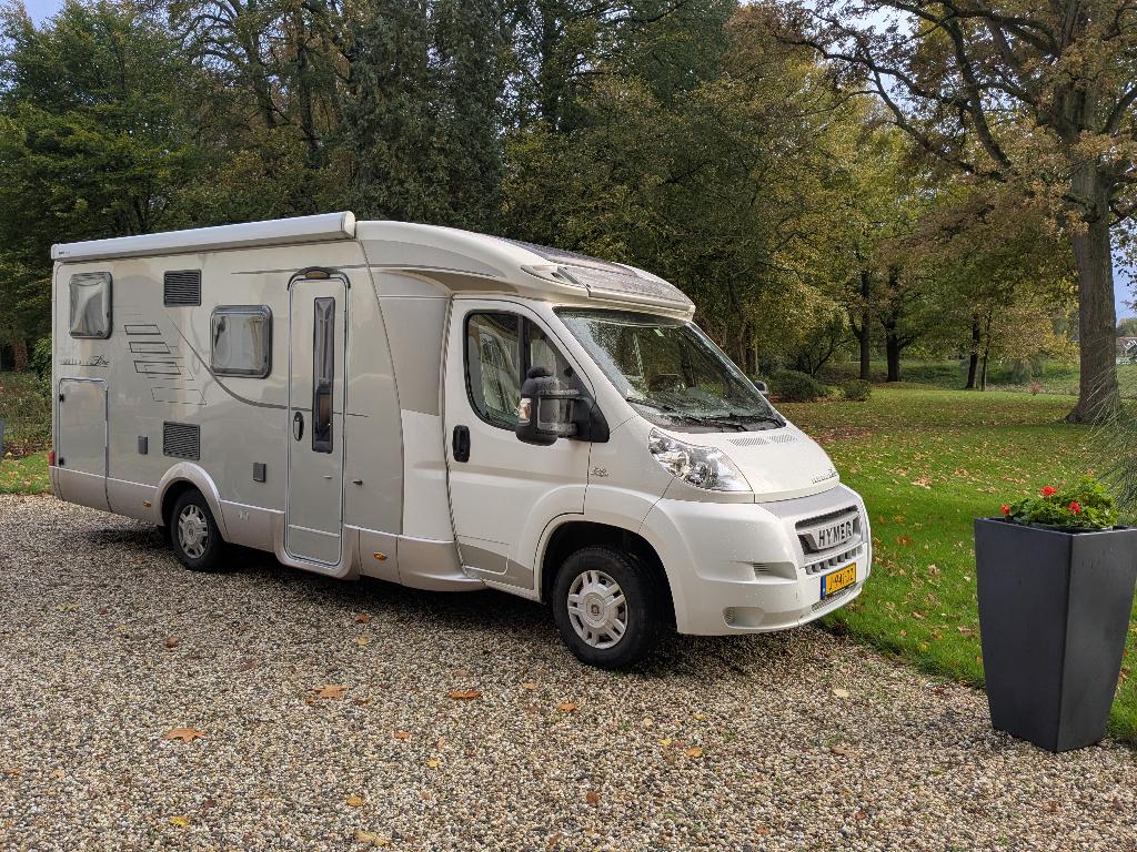 camper  Hymer T674 CL exclusive line te koop, Caravans en Kamperen, Campers, Buscamper of Camperbus, Particulier, Hymer, Tot en met 4