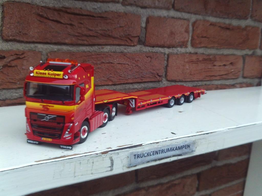WSI  Volvo  FH5  Globetrotter  van  Klaas  Kuiper., Hobby en Vrije tijd, Modelauto's | 1:50, Ophalen of Verzenden, Nieuw, Bus of Vrachtwagen