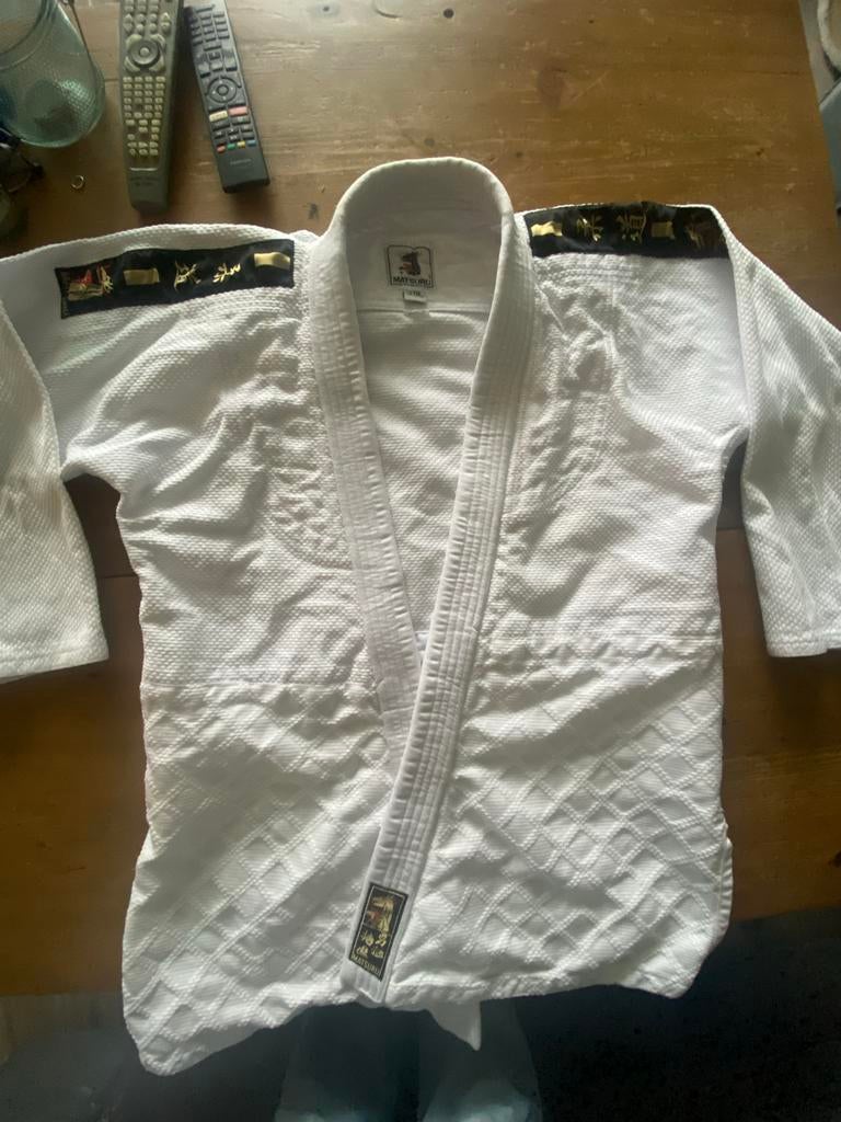 Judo pak - Maat 170 - Zo goed als nieuw, Sport en Fitness, Vechtsporten en Zelfverdediging, Ophalen, Judo, Vechtsportpak, Zo goed als nieuw