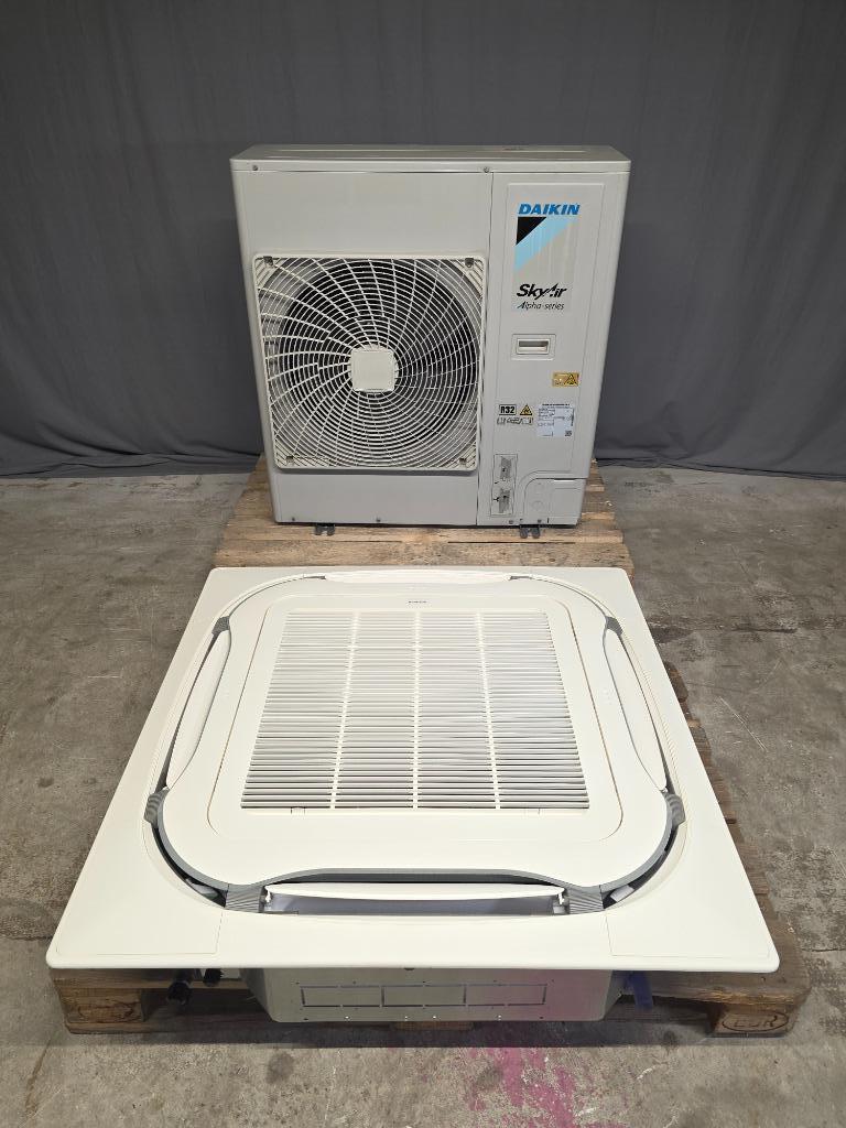 7,1 kW Daikin SkyAir Alpha-series plafond cassette airco R32