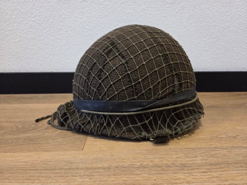 Legerhelm met net, Ophalen of Verzenden, Overige soorten, Overige gebieden, Helm of Baret
