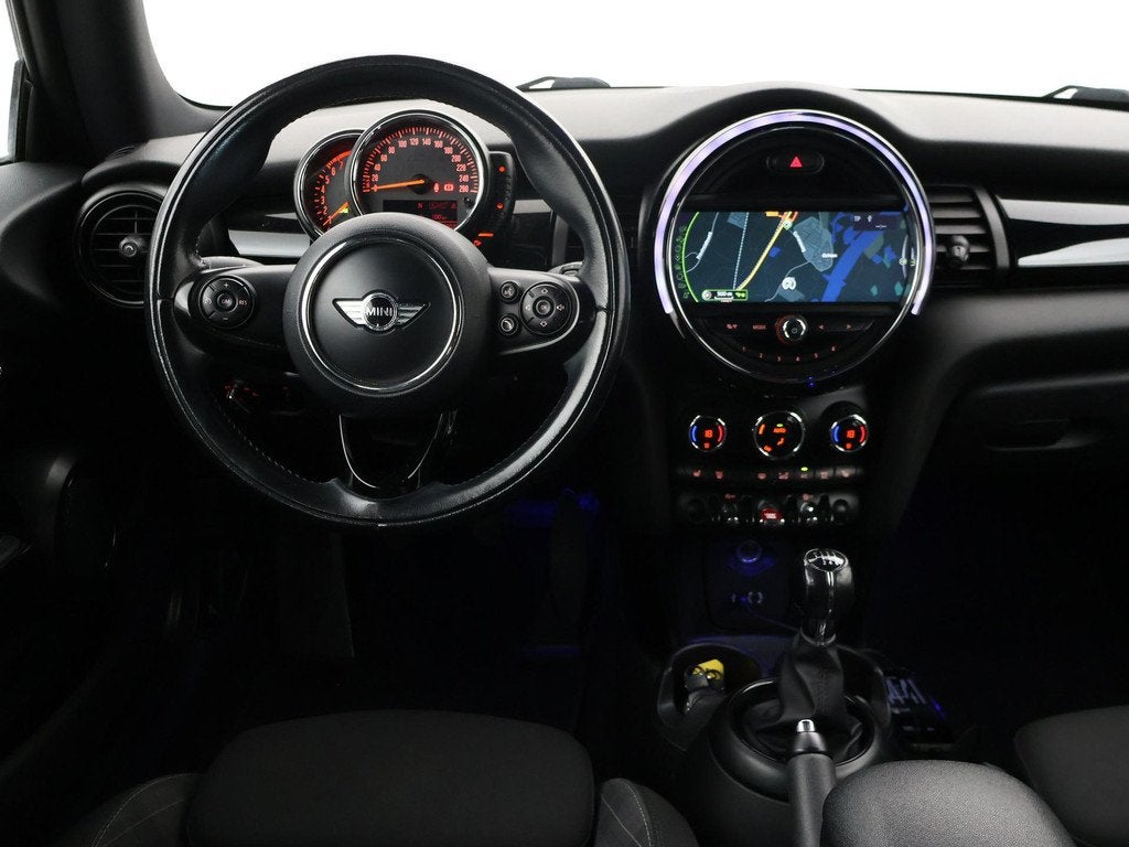 MINI 3-Deurs 1.5 COOPER PEPPER *MOONWALK GREY* + STOELVERW., Auto's, Voorwielaandrijving, 136 pk, Gebruikt, 4 stoelen