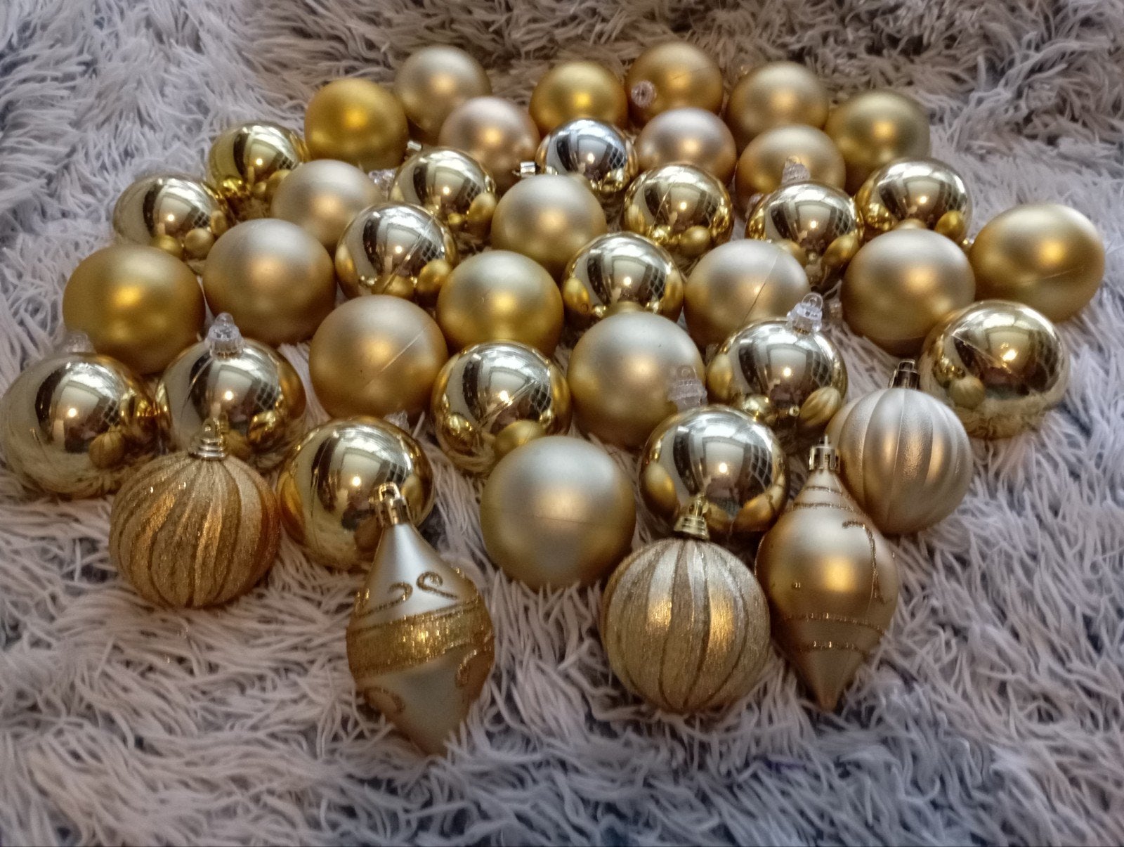 42 GOUDEN PLASTIC KERSTBALLEN NU ALLES 14€ ZIE FOTO,S., Ophalen of Verzenden