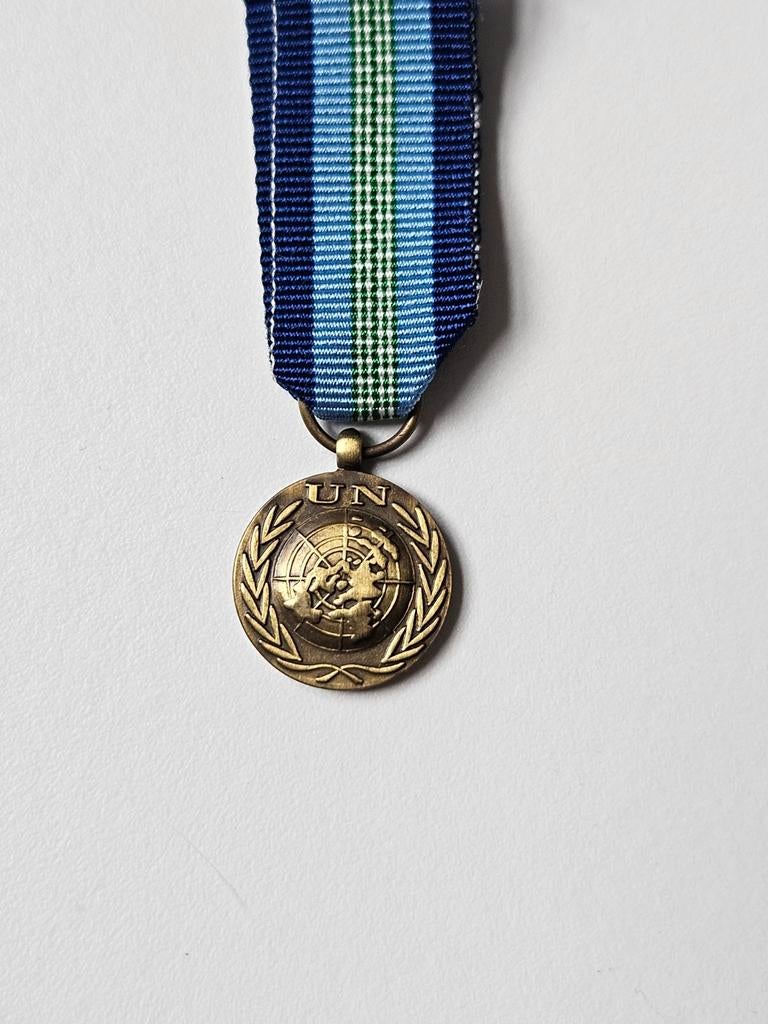 Mini VN UN medaille ONUCA Centraal America, Ophalen of Verzenden, Nederland, Lintje, Medaille of Wings