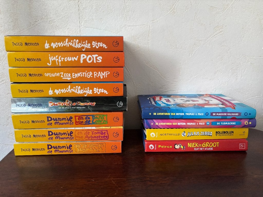 boeken tosca menten, Paco, Niek de Groot etc, Ophalen of Verzenden, Zo goed als nieuw, Verhalen