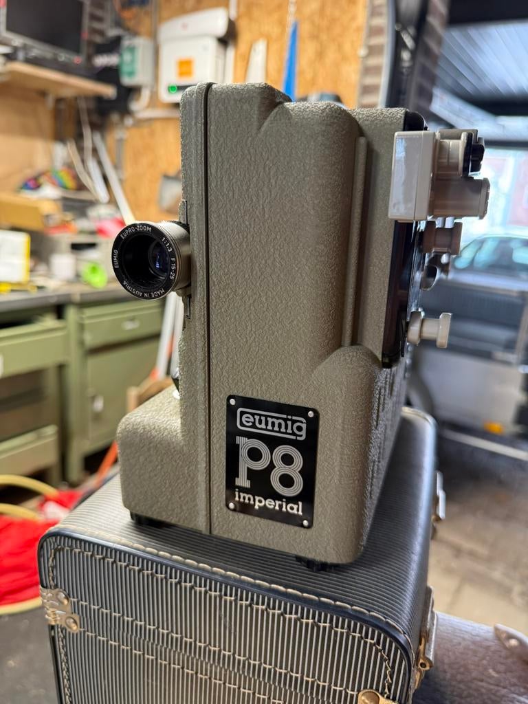 2 antieke film projector, Verzamelen, Ophalen of Verzenden, 1960 tot 1980, Projector