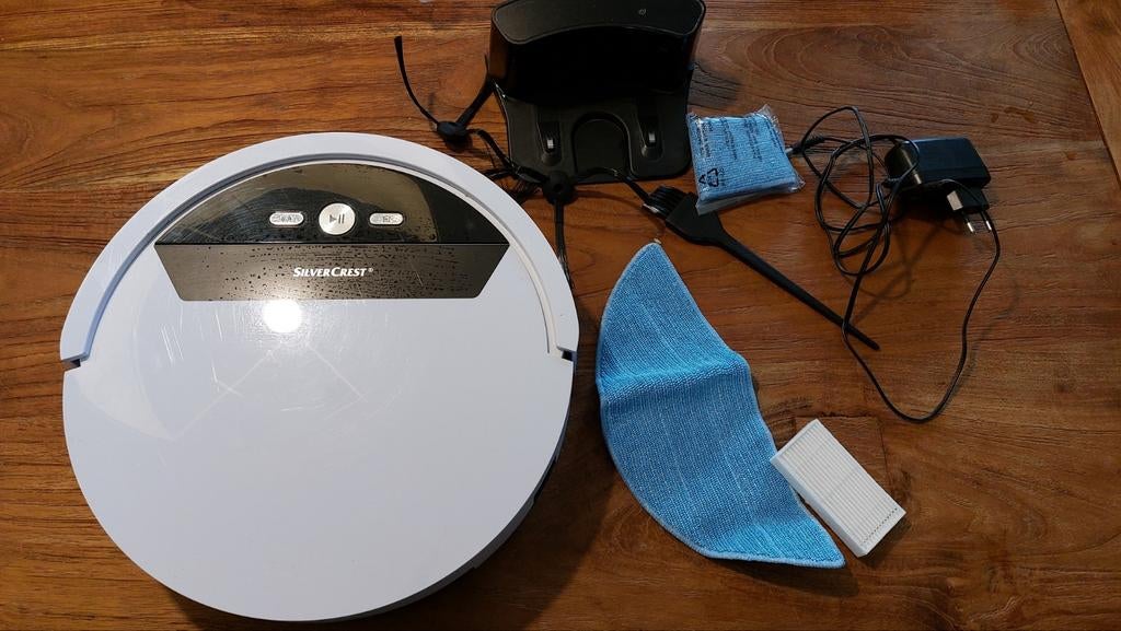 SilverCrest Robotstofzuiger - Wit, met dweilfunctie, Ophalen of Verzenden, Zo goed als nieuw, Robotstofzuiger, Minder dan 1200 watt
