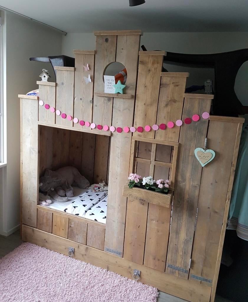 Uniek kinderbed met trapgevel - a la Saartje prum, Ophalen, 85 tot 100 cm, Gebruikt, 180 cm of meer